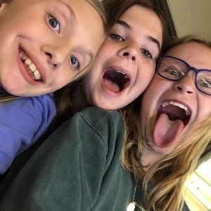 Meet your Posher, Abby